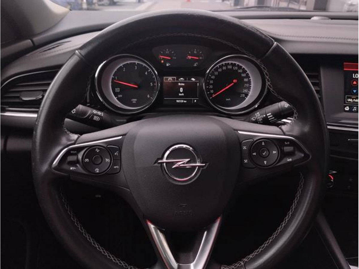 Opel Insignia 1.6 cdti AUT