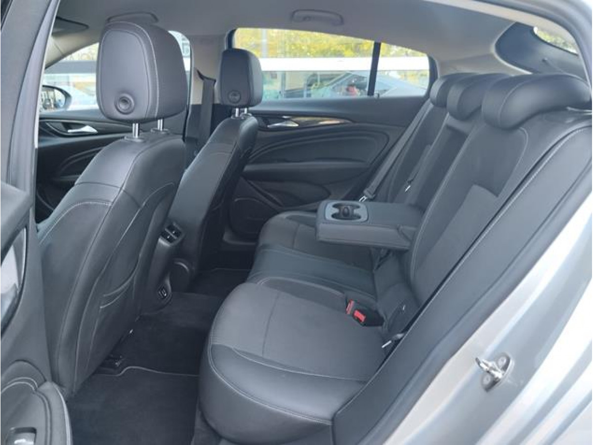Opel Insignia 2.0 cdti Innovation