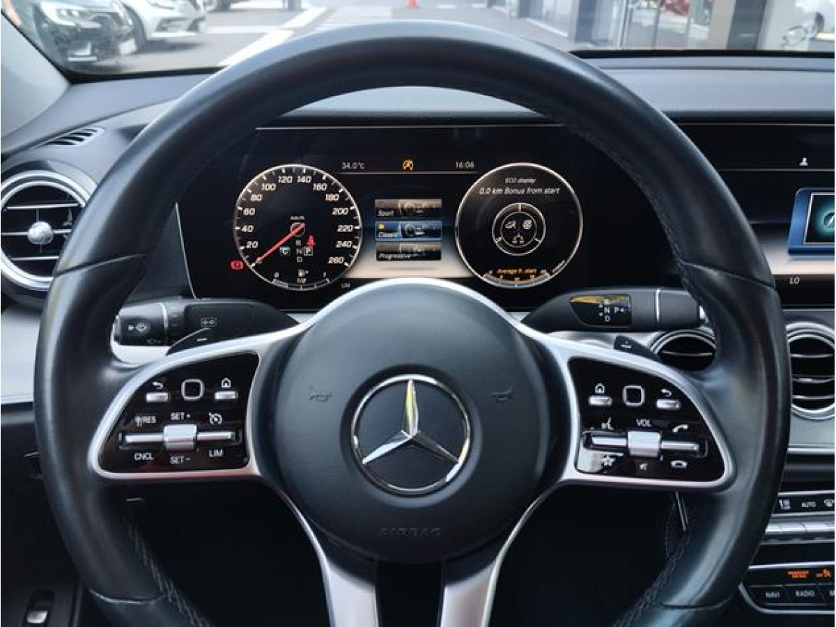 Mercedes Benz E 220 D 4MATIC