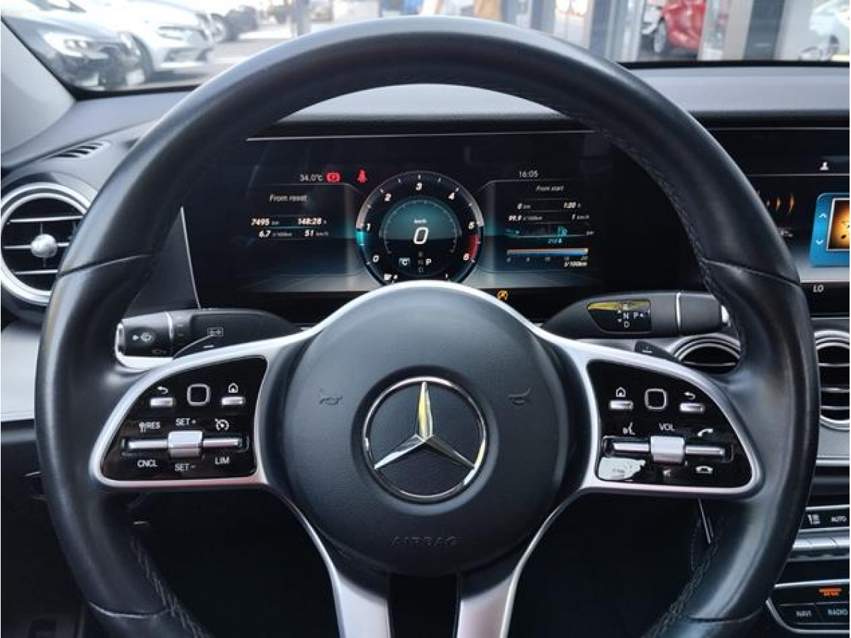 Mercedes Benz E 220 D 4MATIC