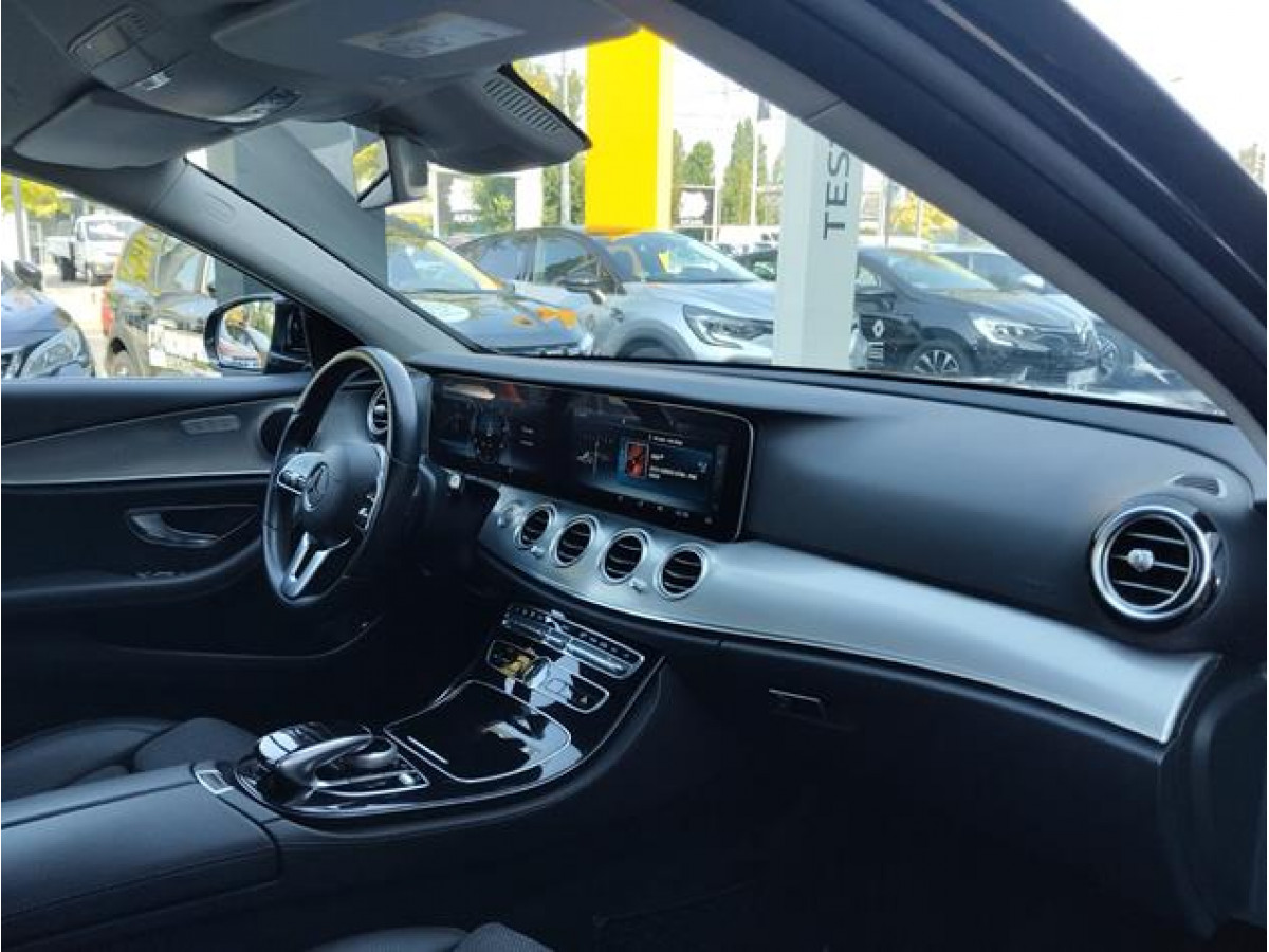 Mercedes Benz E 220 D 4MATIC