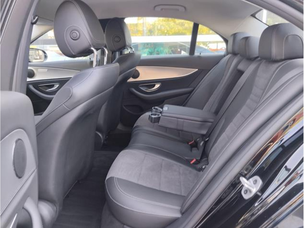 Mercedes Benz E 220 D 4MATIC