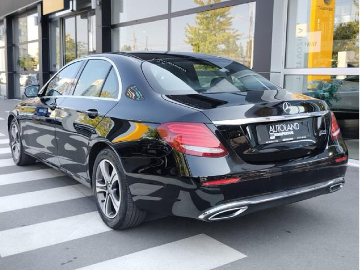 Mercedes Benz E 220 D 4MATIC