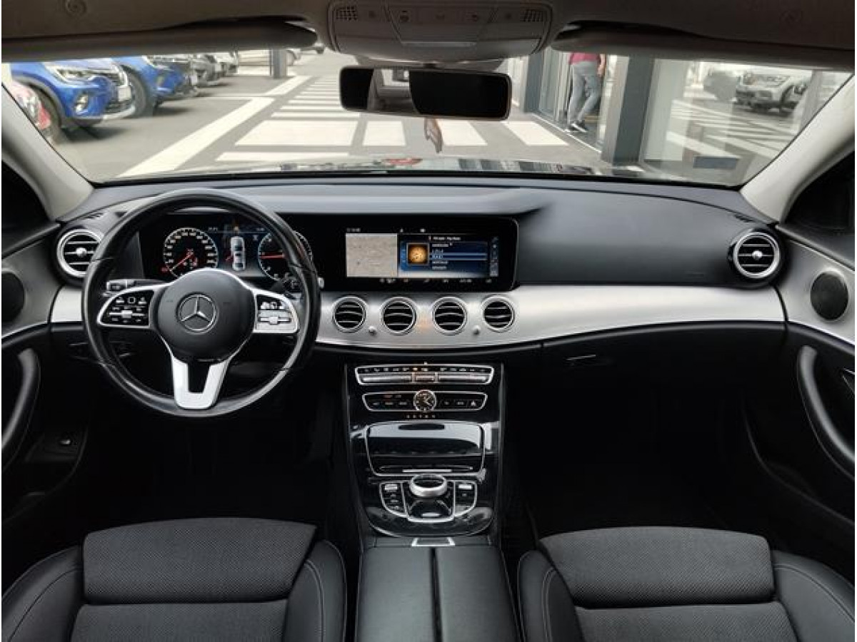 Mercedes Benz E 220 D 4MATIC