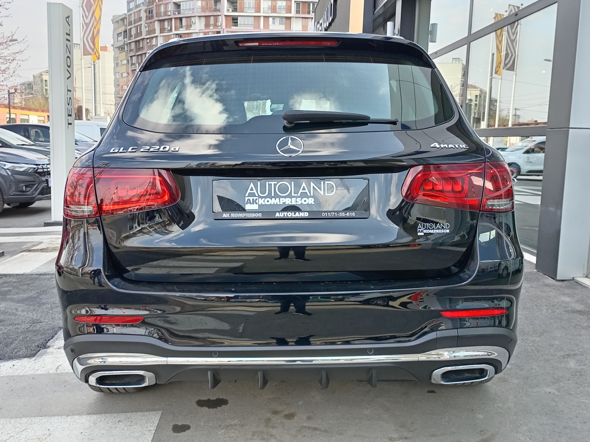 Mercedes Benz GLC 220 D 4MATIC
