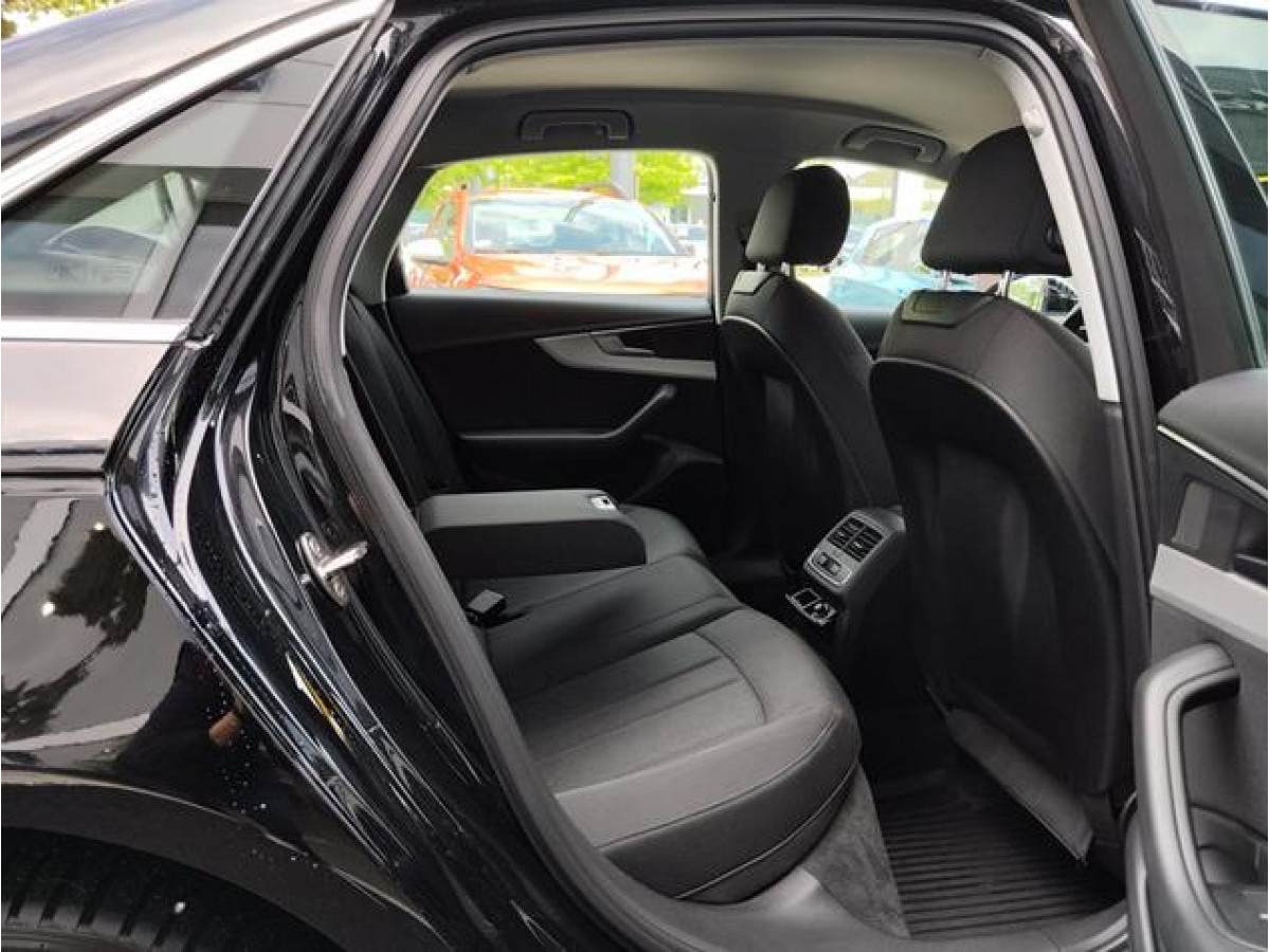 Audi A4 2.0TDI Basic STronic