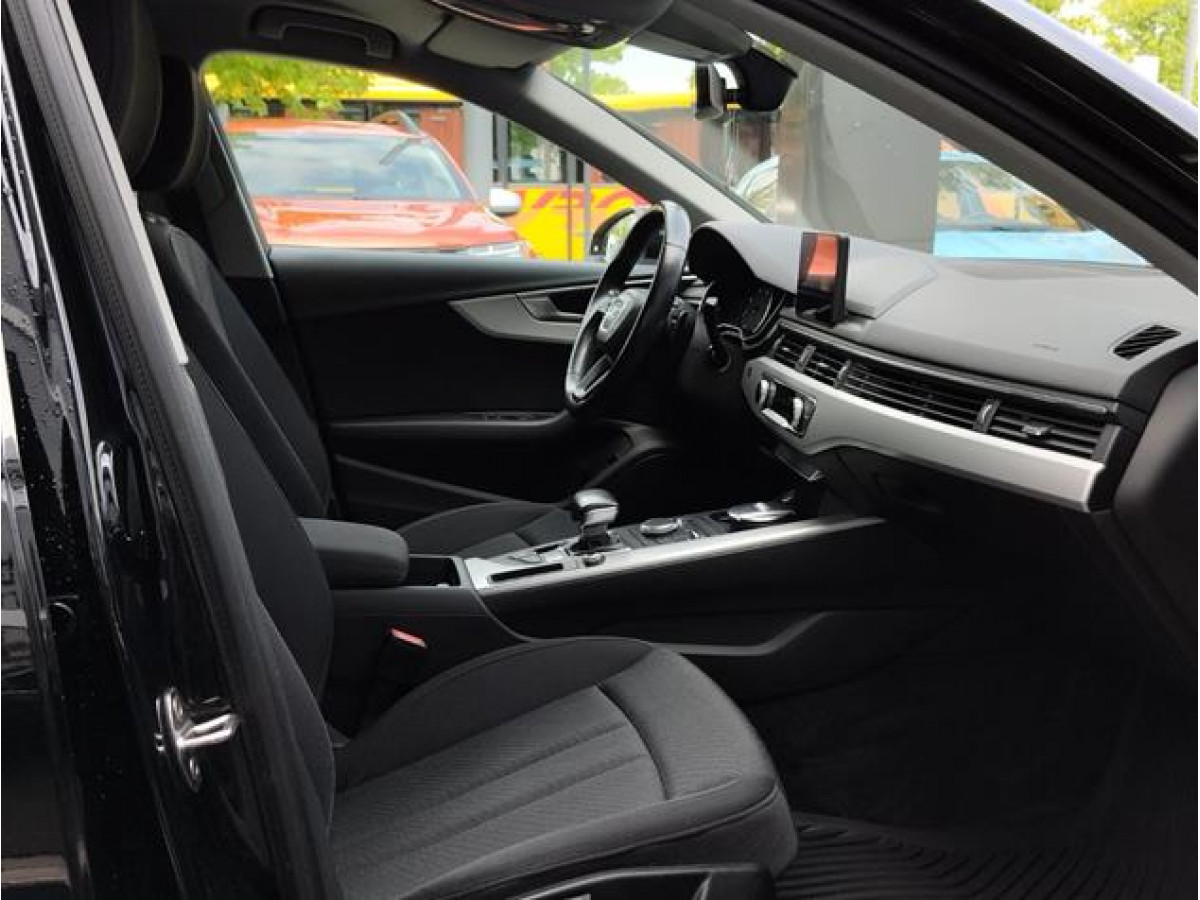 Audi A4 2.0TDI Basic STronic