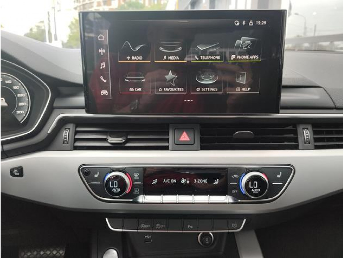 Audi A4 2.0 TDI Hybrid