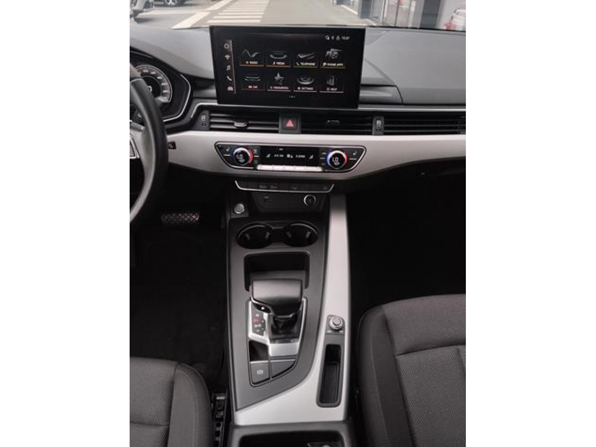 Audi A4 2.0 TDI Hybrid