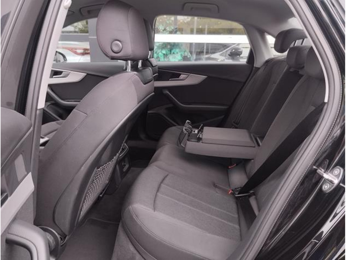 Audi A4 2.0 TDI Hybrid