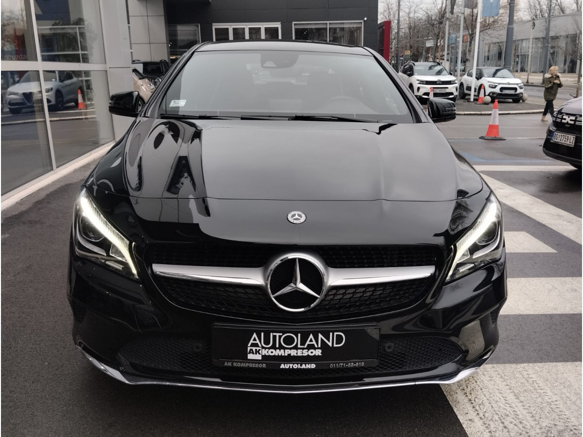 Mercedes Benz CLA 180 1.6 AUT