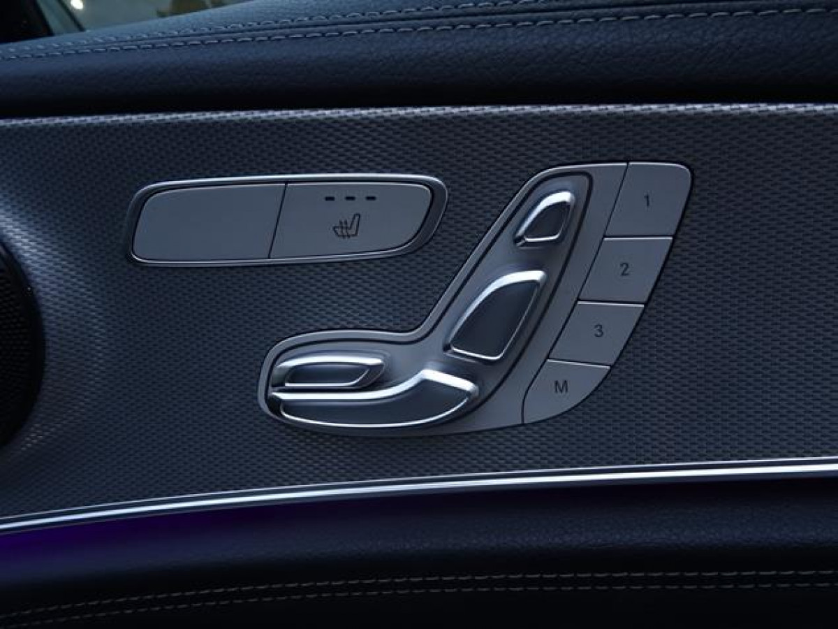 Mercedes Benz E 350 D AMG 4MATIC 