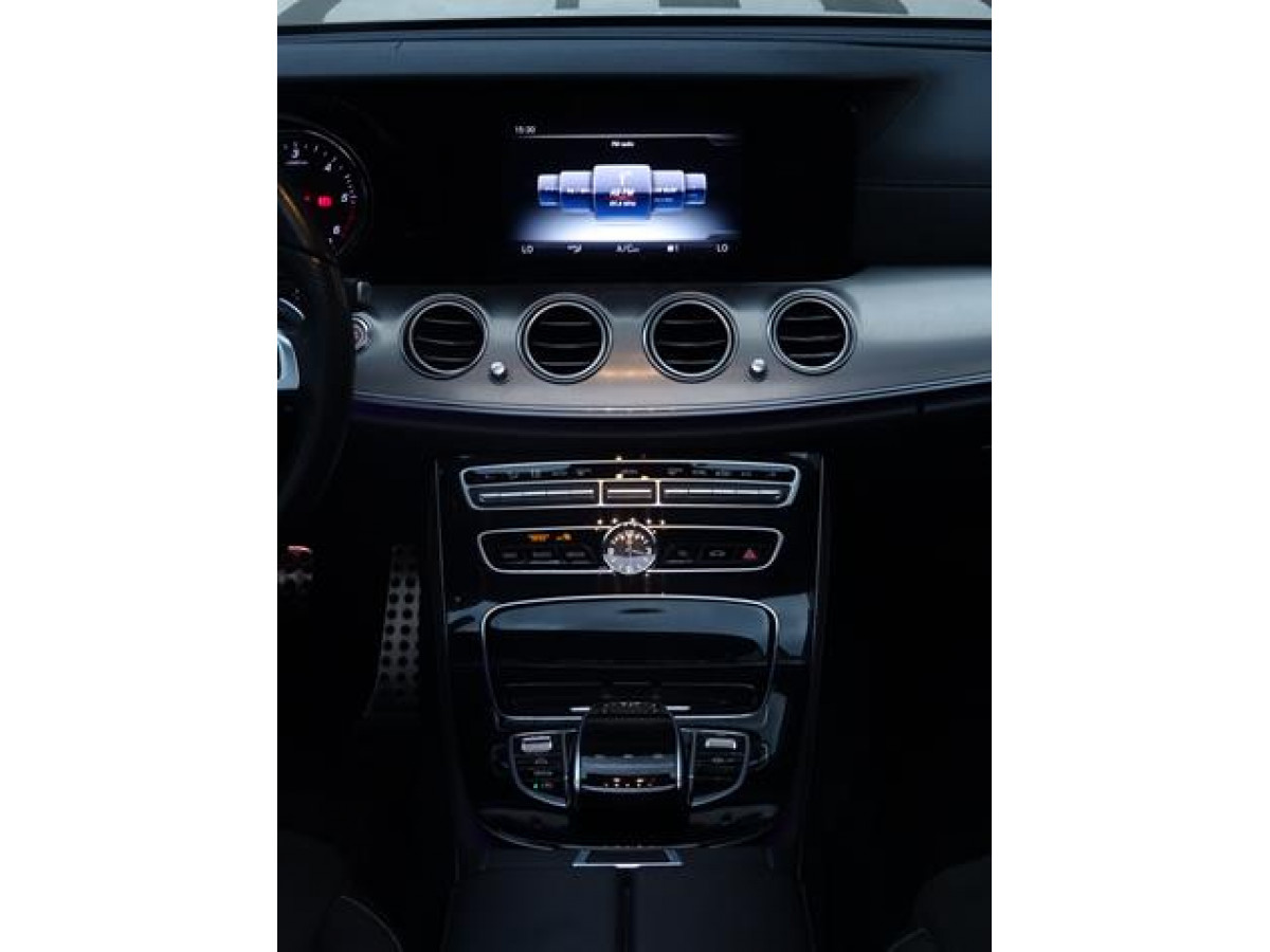 Mercedes Benz E 350 D AMG 4MATIC 