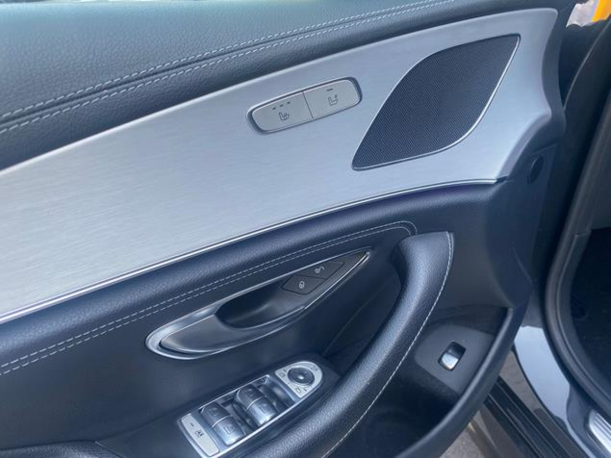 Mercedes Benz CLS 350 D 4MATIC AMG