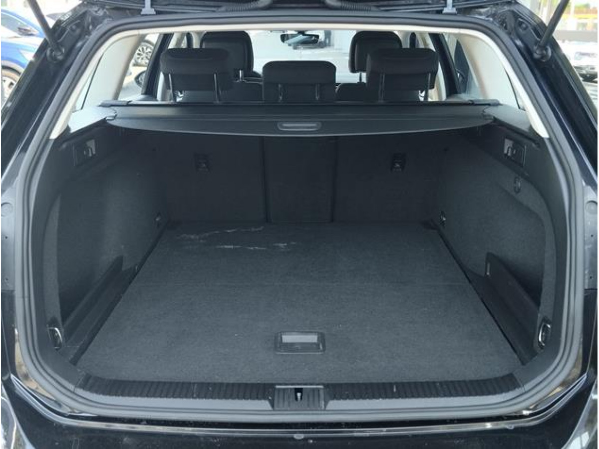 Volkswagen Passat B8 1.6 TDI SW DSG 