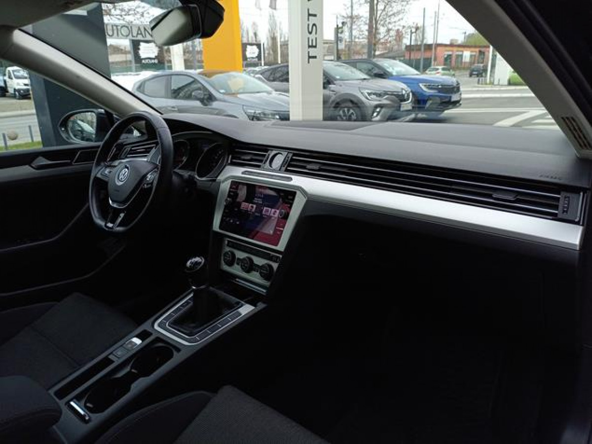Volkswagen Passat B8 2.0 Tdi Comfortline