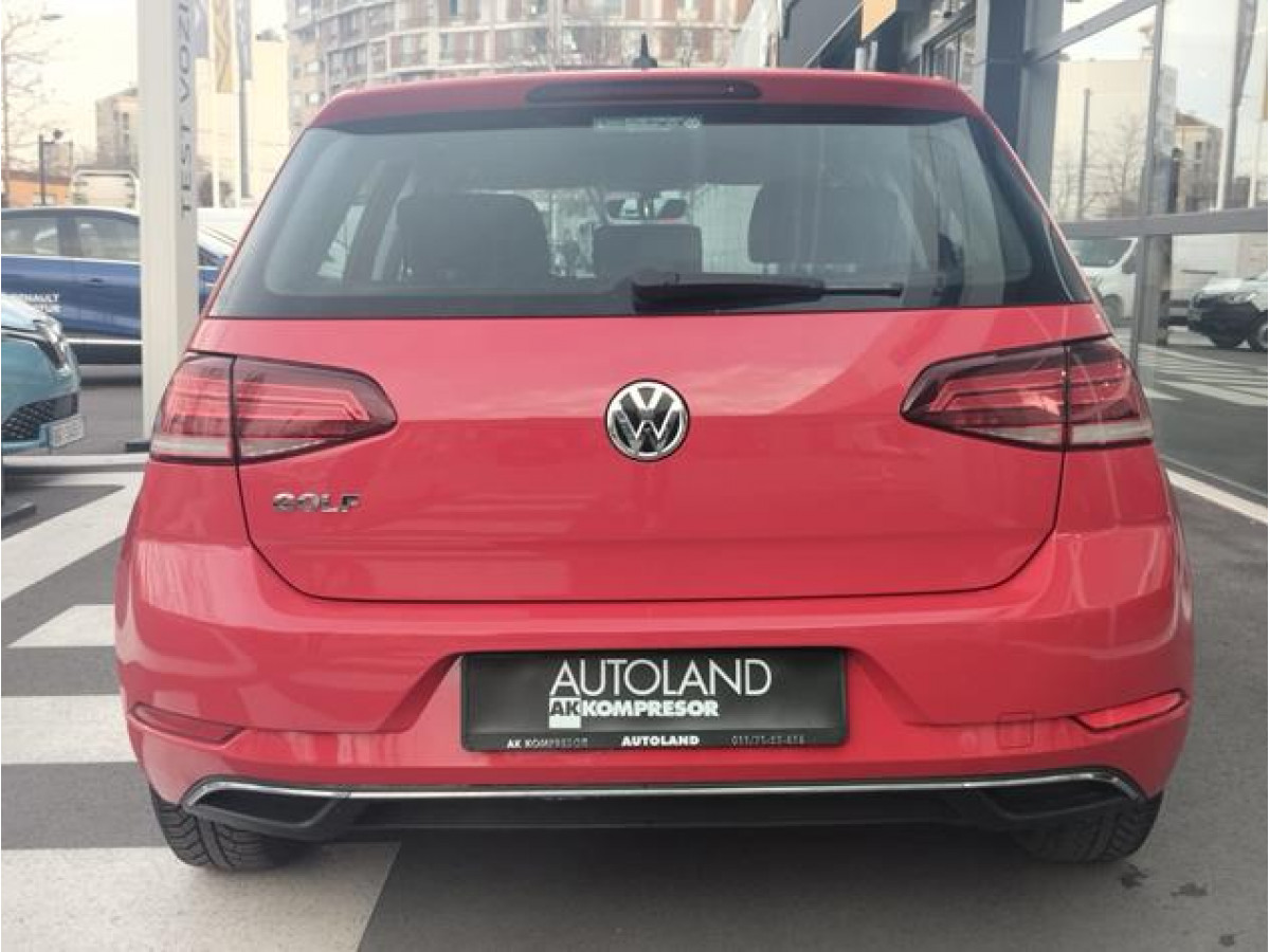 Volkswagen Golf 7 1.6 TDI Comfort
