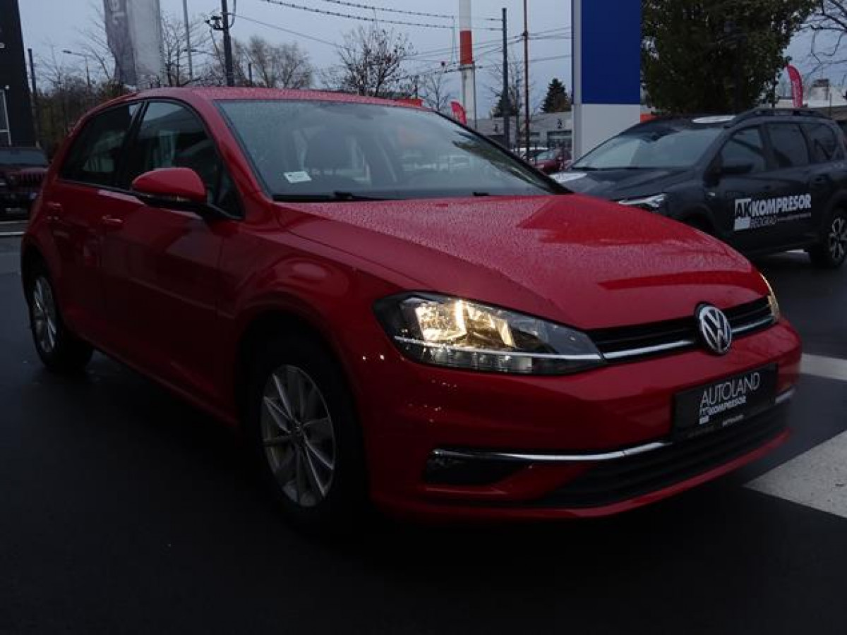Volkswagen Golf 7 1.6 TDI Comfort 