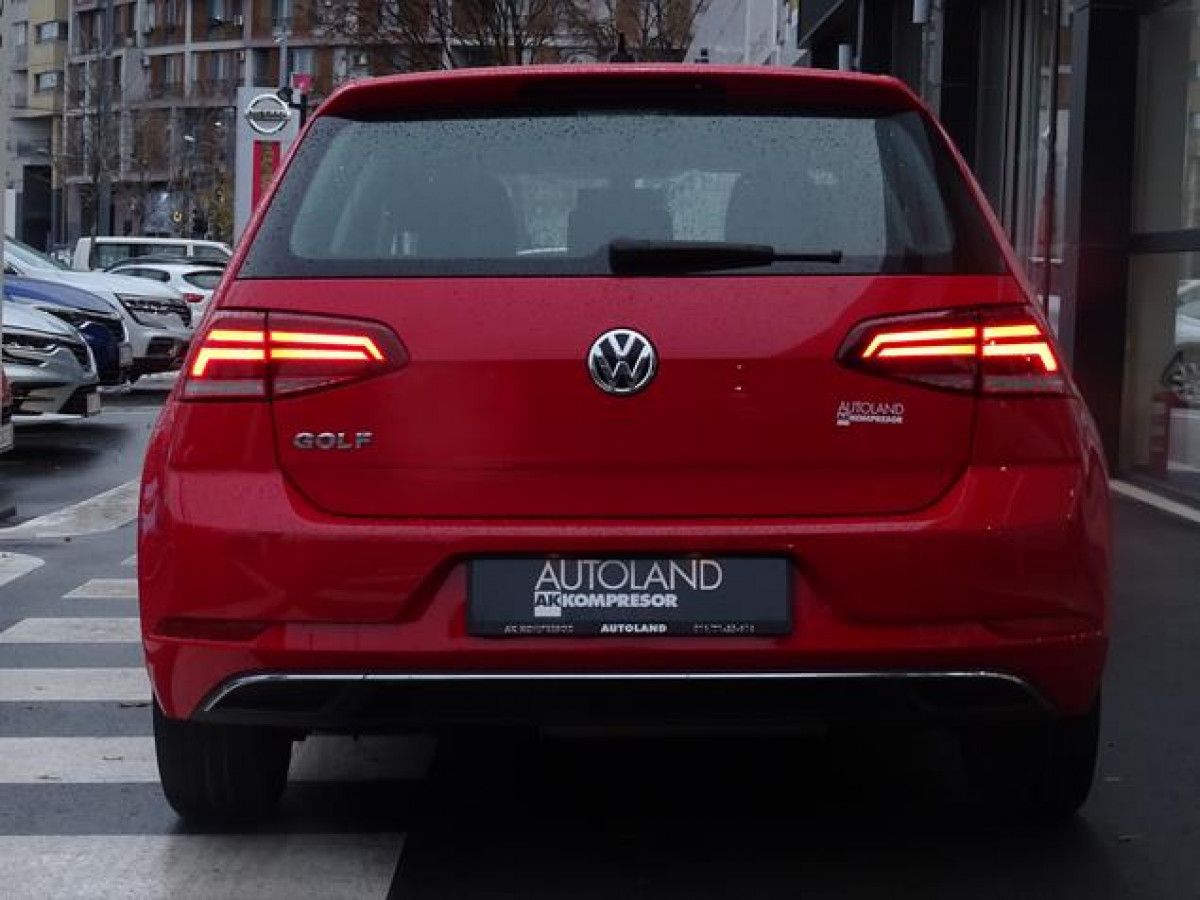 Volkswagen Golf 7 1.6 TDI Comfort 