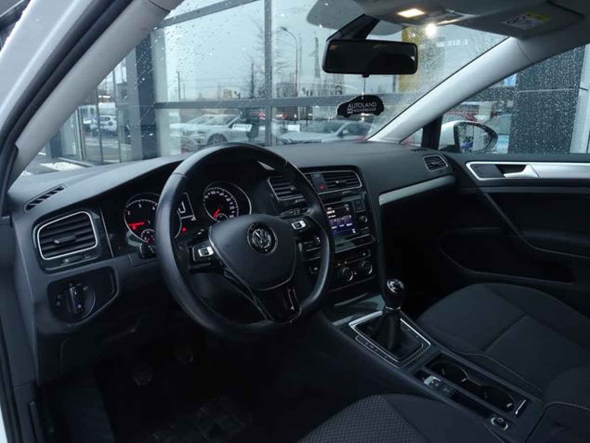 Volkswagen Golf 7 1.6 TDI Trendline 