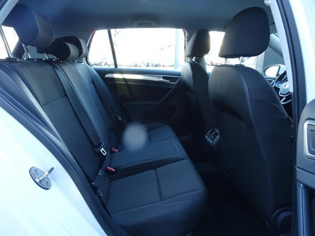 Volkswagen Golf 7 1.6 TDI Trendline 