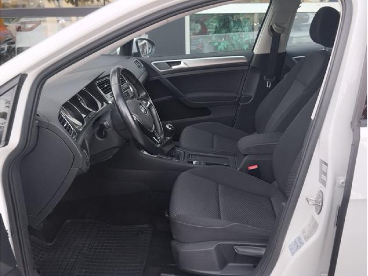 Volkswagen Golf 7 1.0 TSI Trend
