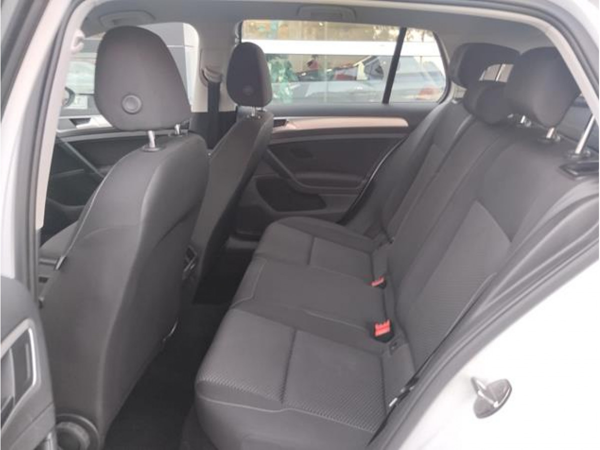 Volkswagen Golf 7 1.0 TSI Trend