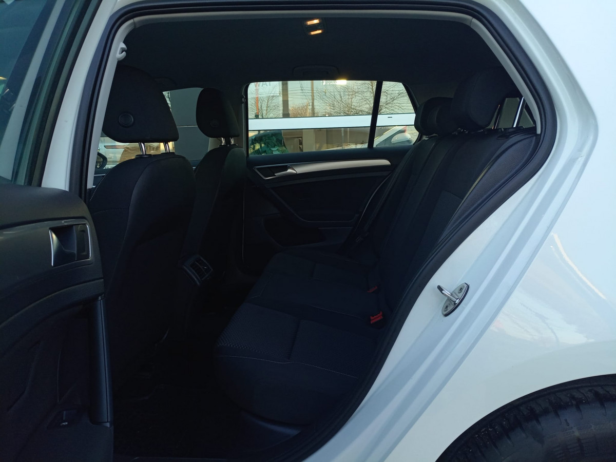 Volkswagen Golf 7 1.0 TSI Trendline