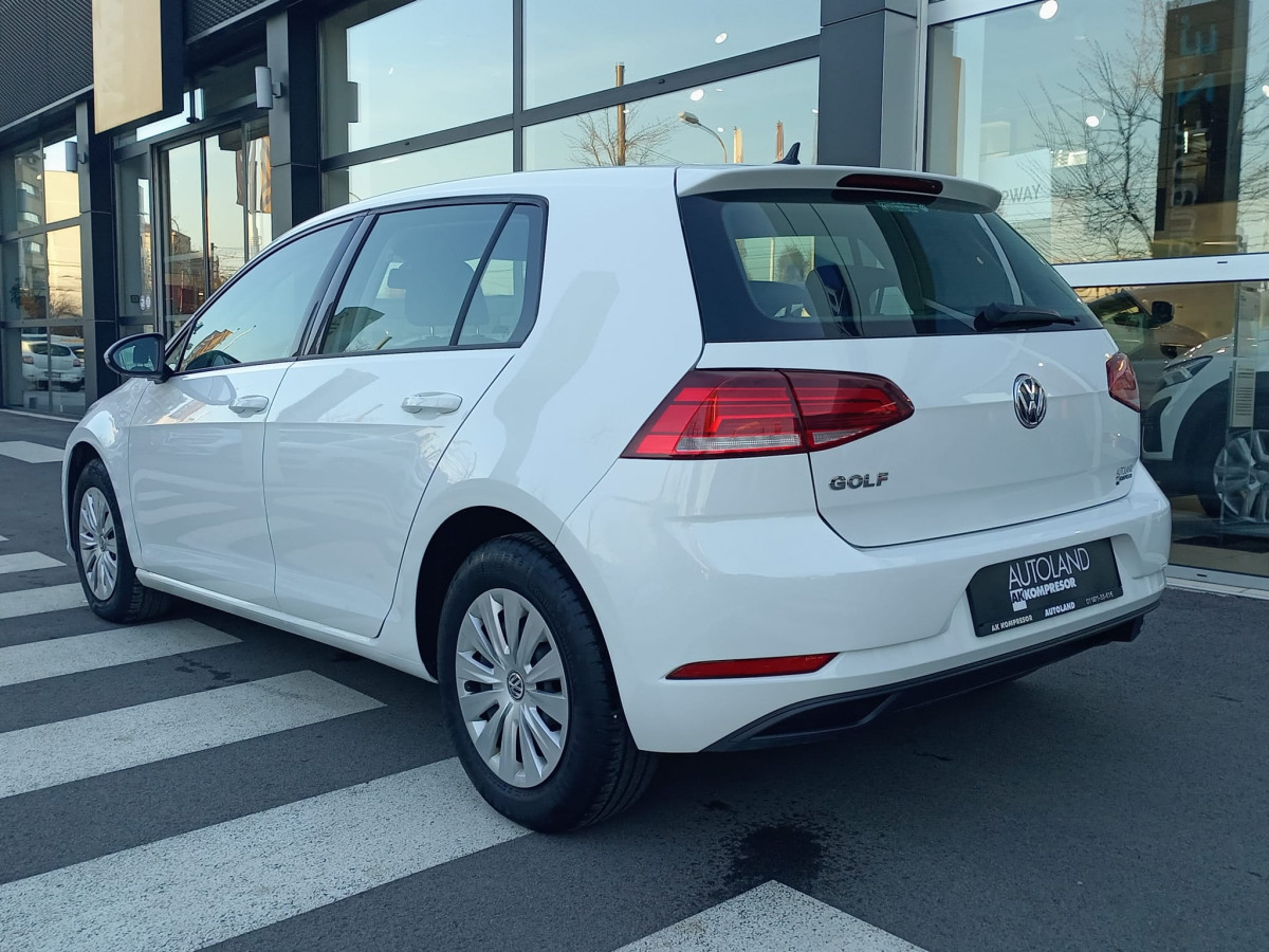 Volkswagen Golf 7 1.0 TSI Trendline
