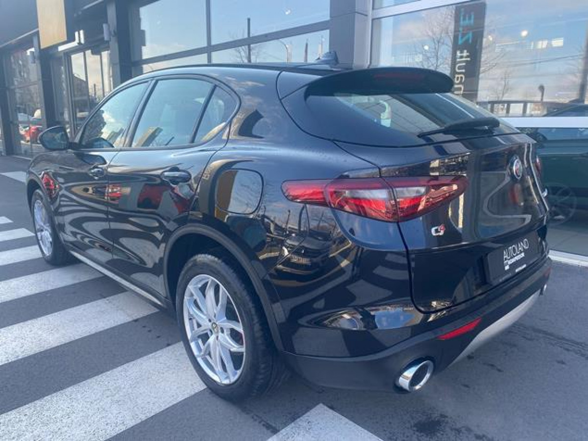 Alfa Romeo Stelvio 2.0 Q4 AUT