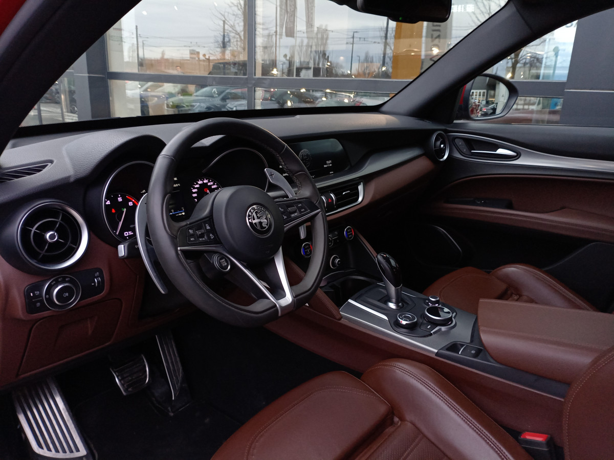 Alfa Romeo Stelvio 2.0 Q4