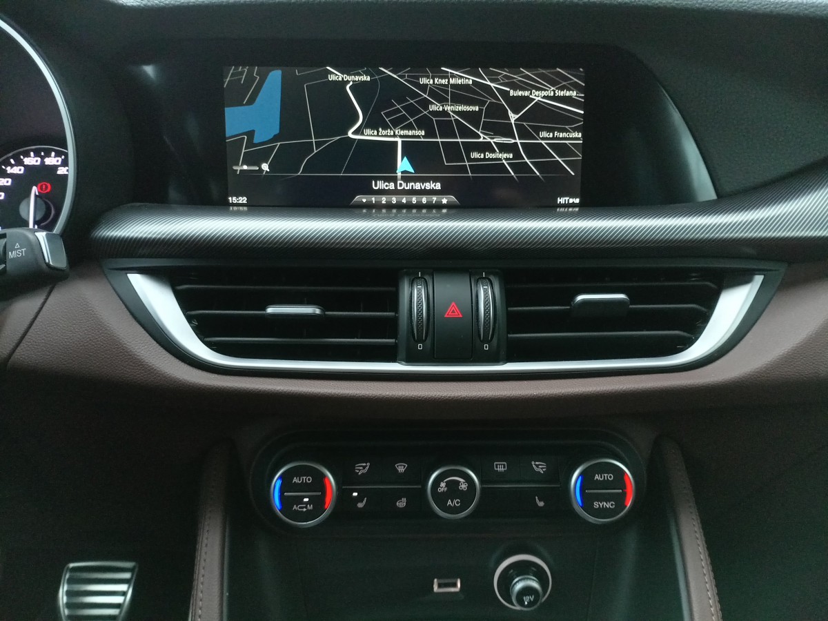 Alfa Romeo Stelvio 2.0 Q4