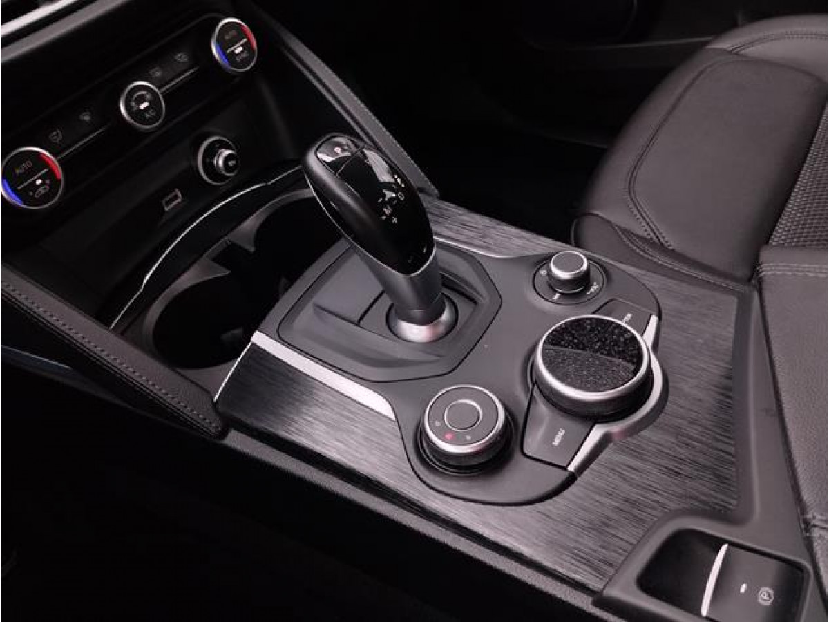 Alfa Romeo Stelvio 2.2 Q4 AUT