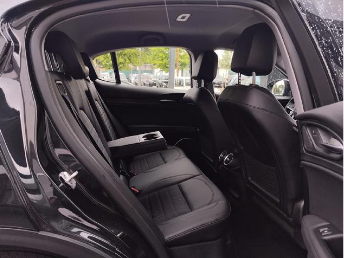 Alfa Romeo Stelvio 2.2 Q4 AUT