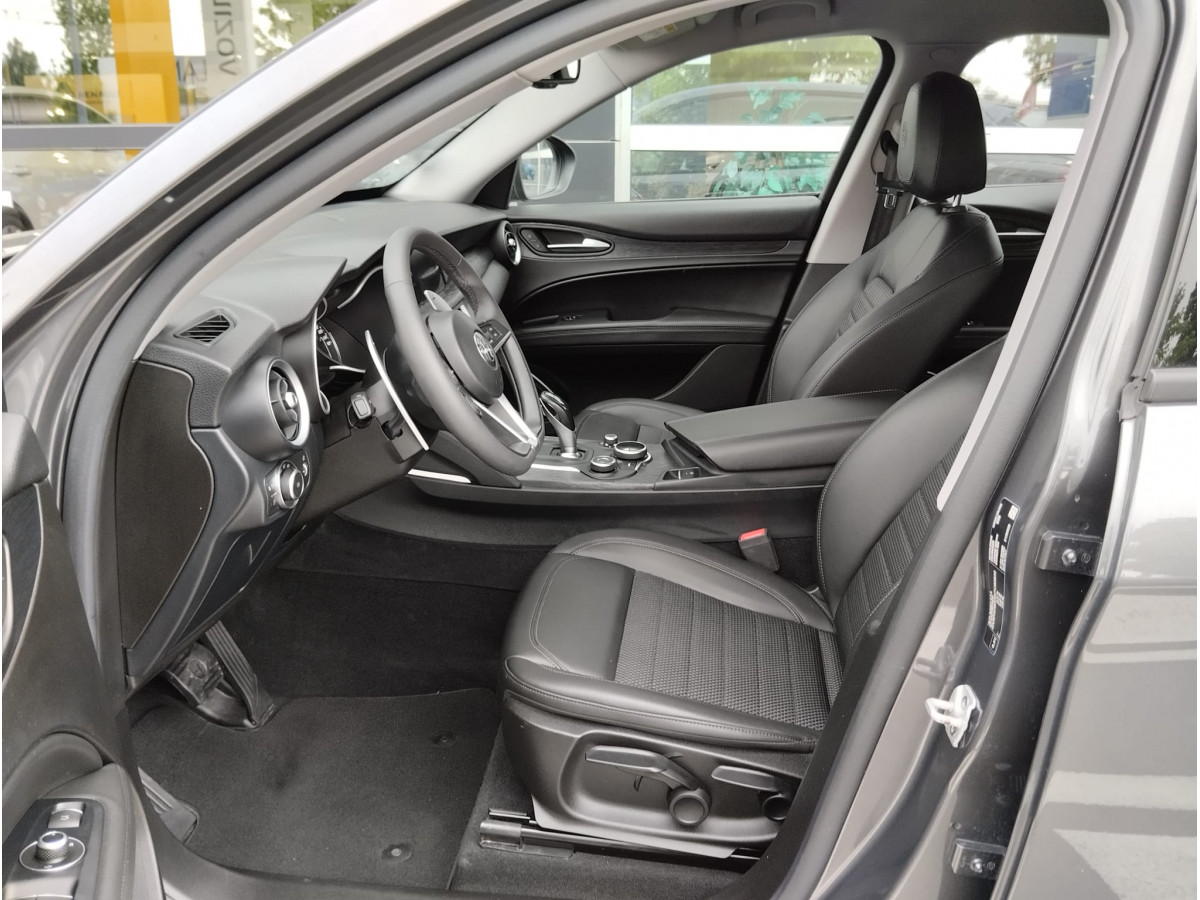 Alfa Romeo Stelvio 2.2 Q4 AUT