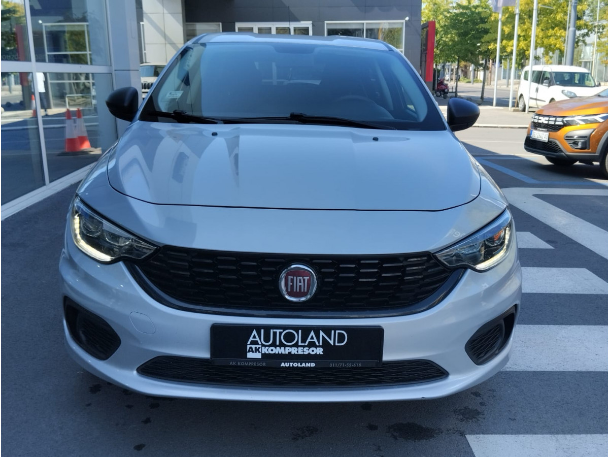 Fiat Tipo 1.4 Street