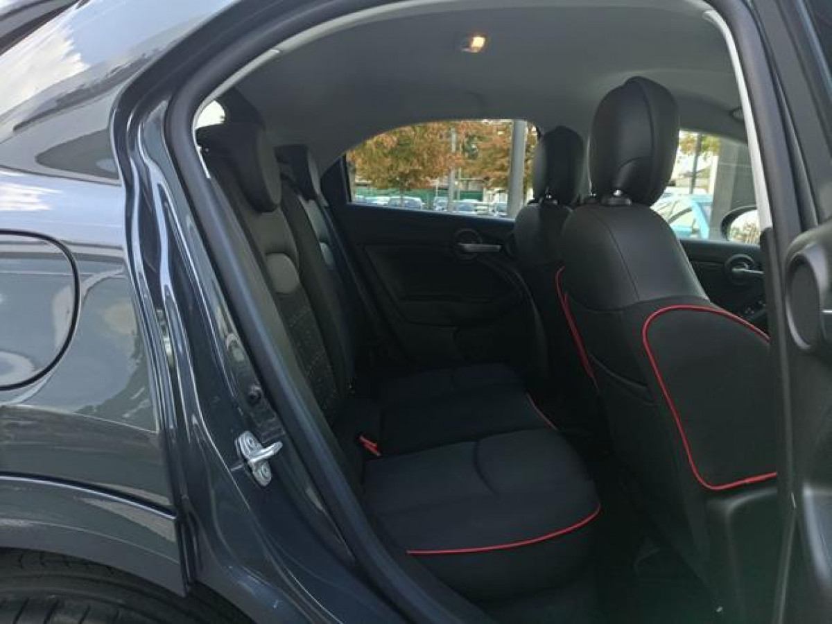 Fiat 500X 1.5 Hybrid Red