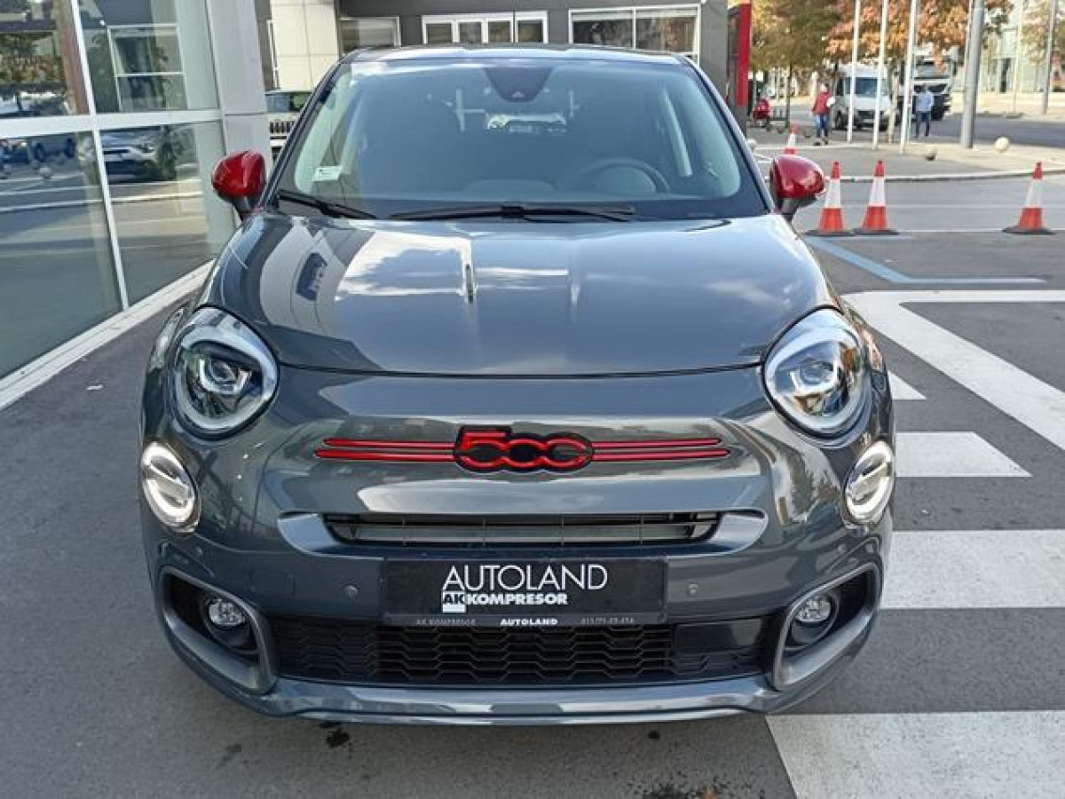 Fiat 500X 1.5 Hybrid Red