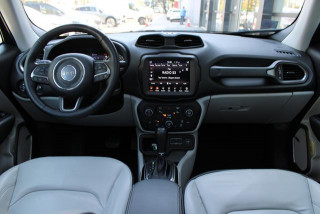 Jeep Renegade 1.3 Limited  AUT 