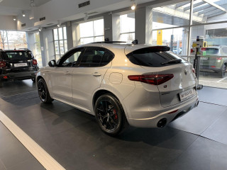 Alfa Romeo Stelvio 2.2 210ks AT8 Q4 Veloce
