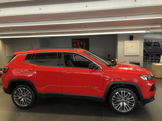 Jeep Compass 1.6mjet 130ks MT Limited -pack 3