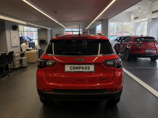 Jeep Compass 1.6mjet 130ks MT Limited -pack 3