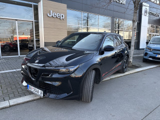 Alfa Romeo Junior 1.2 136ks MHEV DCT6 SPECIALE DEMO