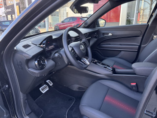 Alfa Romeo Junior 1.2 136ks MHEV DCT6 SPECIALE DEMO