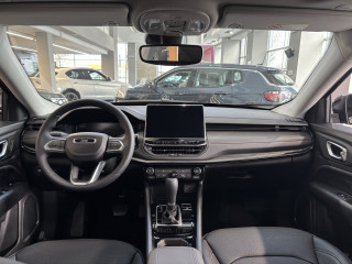 Jeep Compass 1.5 MHEV 130ks DCT7 Summit + Promo pack 2