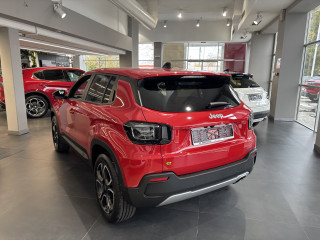 Jeep Avenger MHEV 1.2 100ks DCT6 Summit