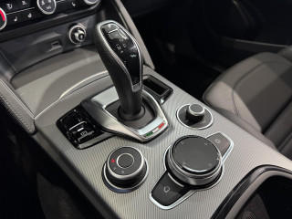 Alfa Romeo Stelvio 2.0 Petrol 280KS Q4 AT8 VELOCE 