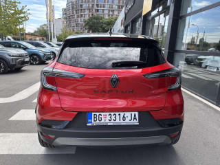 CAPTUR Esprit Alpine TCe 140 EDC DEMO 