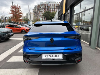 RENAULT RAFALE esprit Alpine E-Tech plug in hybrid 300 4x4 