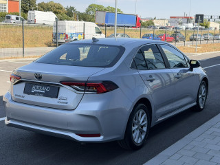 Toyota Corolla 1.8 Hyb. AUT 